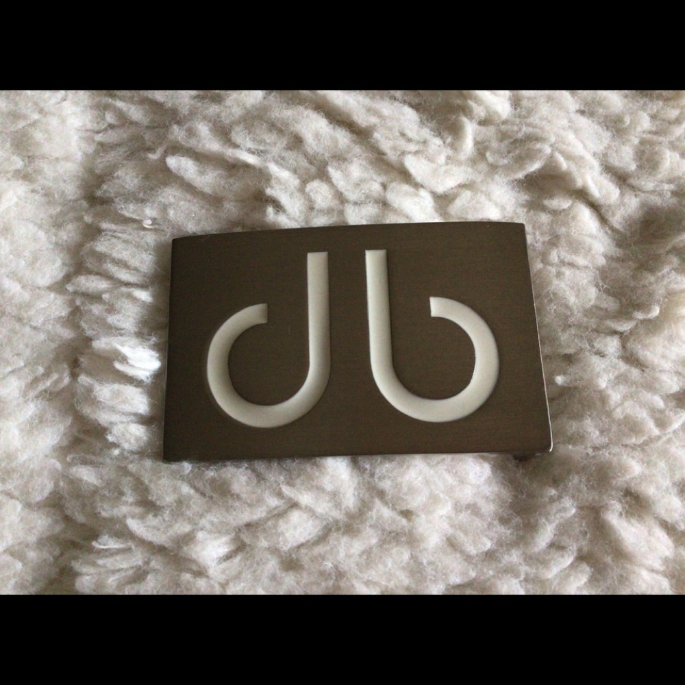 Druh Infill White and Silver Belt Buckle